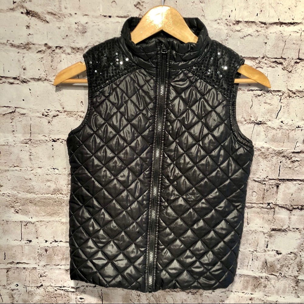 Big Girl’s Puffer Vest with Zipper and Sequence